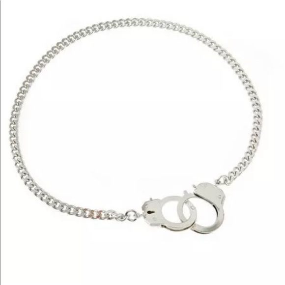 New Working Handcuff Lock Partners in Crime Silver Necklace - Picture 2 of 2